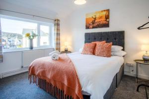 Gellionen - 2 Bedroom House - Clydach