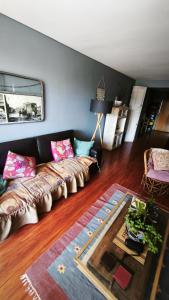 Cómoda Habitación doble, baño privado cercana al metro en Las Condes