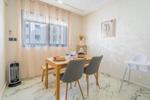 LE ALIA I Parking & Family I 10 Min Stade Aéroport I DARIBNB