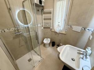 Lake & Pool - Sirmione and Peschiera del Garda