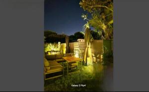 JOUBLIE TOUT! CALME BORD de MER SHOPPING FIESTA MÉNAGE WIFI 2 PARKING INCLUS 8 personnes