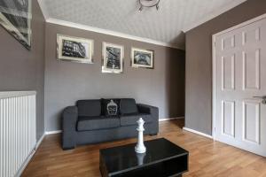 Spacious 3BR Home in Upton, Chester Sleeps 8
