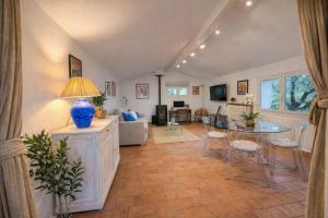 Maison individuelle dans un domaine à Saint Paul de Vence