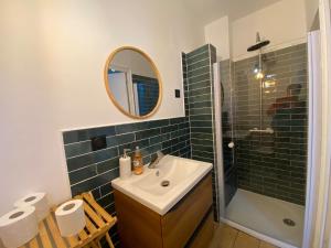 Appartement de 50m2 à 200m de la gare avec terrasse et jardin