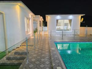 Wadi Bani Khalid - Al Joud Green Hostel