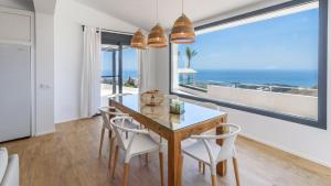 Casa What a Life Sayalonga by Ruralidays