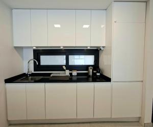 PMT 29 - Seaview apartment