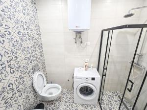 Luxury 1BR Central Apartment