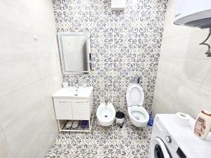 Luxury 1BR Central Apartment