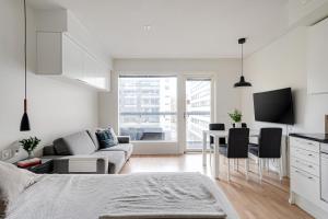 Centrum Studio with Balcony