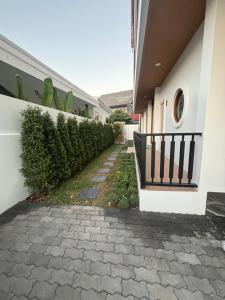 Falisa House Apartment Bangtao