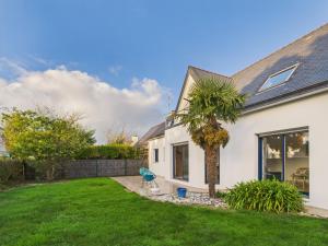 -ODILE- Grande maison a Cap Coz proche plage