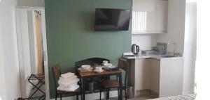 Island View Beach suite