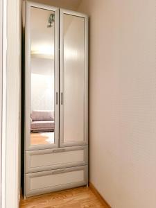 Stylish 1BR Kalaranna, Walk to Old Town, Port, Cafés