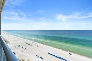 Palazzo Beach Resort by Panhandle Getaways