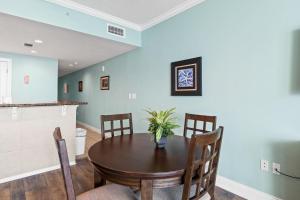 Palazzo Beach Resort by Panhandle Getaways