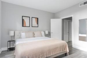 Playa Vista 2br w pool gym wd nr 405 LAX-985