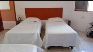 Casa Espaçosa piscina e churrasqueira área Central