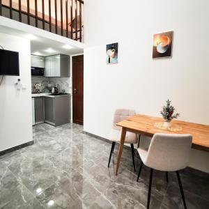 Király Apartment Unit 4