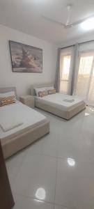 Almeriah Beachfront Apartments