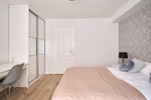 Old Town Apartment City Center