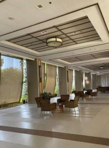 The Atherton by DMCI- 2BR FREE PARKING