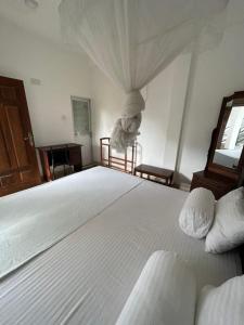 Royal Resort