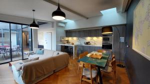 Appartement spacieux 3 chambres avec terrasse - Chartrons