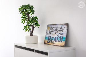 Sunset View apartment - modern three bedroom apartment with sea view and pool