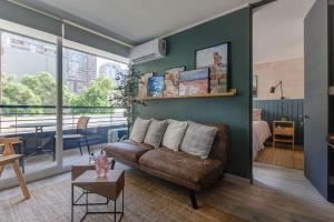 con Estacionamiento lavadora gym y piscina