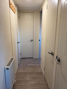 Captivating 2-Bed static caravan in Holyhead