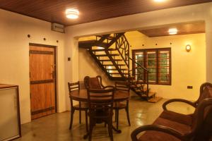 Patrius Bungalow by Daddys Nest