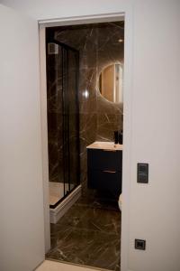 Modern Stay Apartments