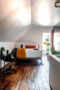 Jungle House Columbus - Luxury Downtown Homes Free Parking