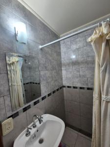 Dúplex con cochera y parrilla cerca de la playa