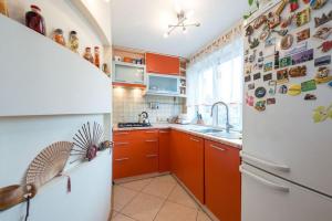 2к квартира поруч із Олімпійським