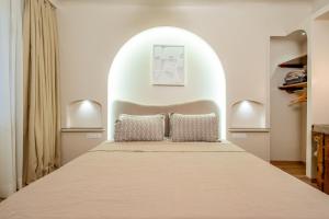 White Oasis Swimming pool and Design