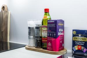 Nordic City Studio - Brand New - Top Floor - Downtown - Fast Wifi