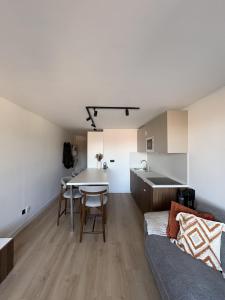 Vue mer sur la baie de Cannes piscine randonnée