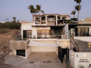 Amazing Ocean View House With Private Pool
