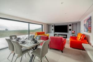 4 Bed in Botwnnog oc-s30317