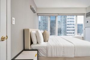 Centrally located 2 Bd 2 Bth + Parking