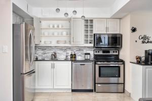 Centrally located 2 Bd 2 Bth + Parking