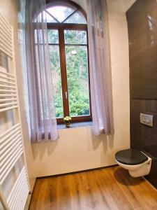 T4 en duplex, résidence atypique en pleine forêt