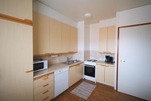 LibO-apartment, Saarijärvi 17 with free parking