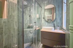 Refined and bright studio in the prestigious 16th arrondissement