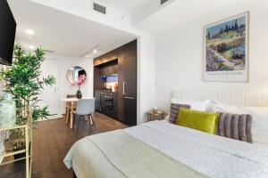 Luxury Apartments with View & Indoor Heated Pool