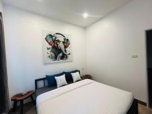 Modern Elephant Lagoon Villa