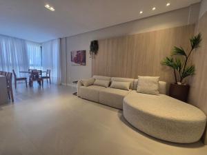 Apê alto padrão 3 suítes com piscina e academia