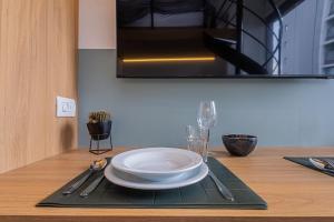 Studio espaçoso ao lado estação do metrô Brooklin